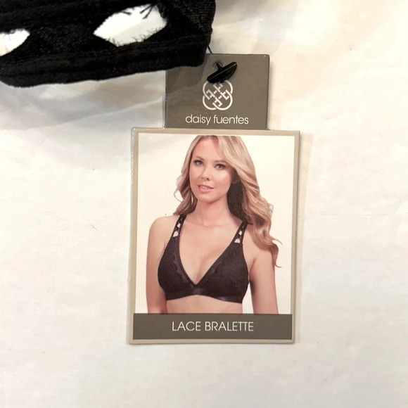 Daisy Fuentes Mesh Bralette Lace Overlay Black Medium NWT - Picture 14 of 14